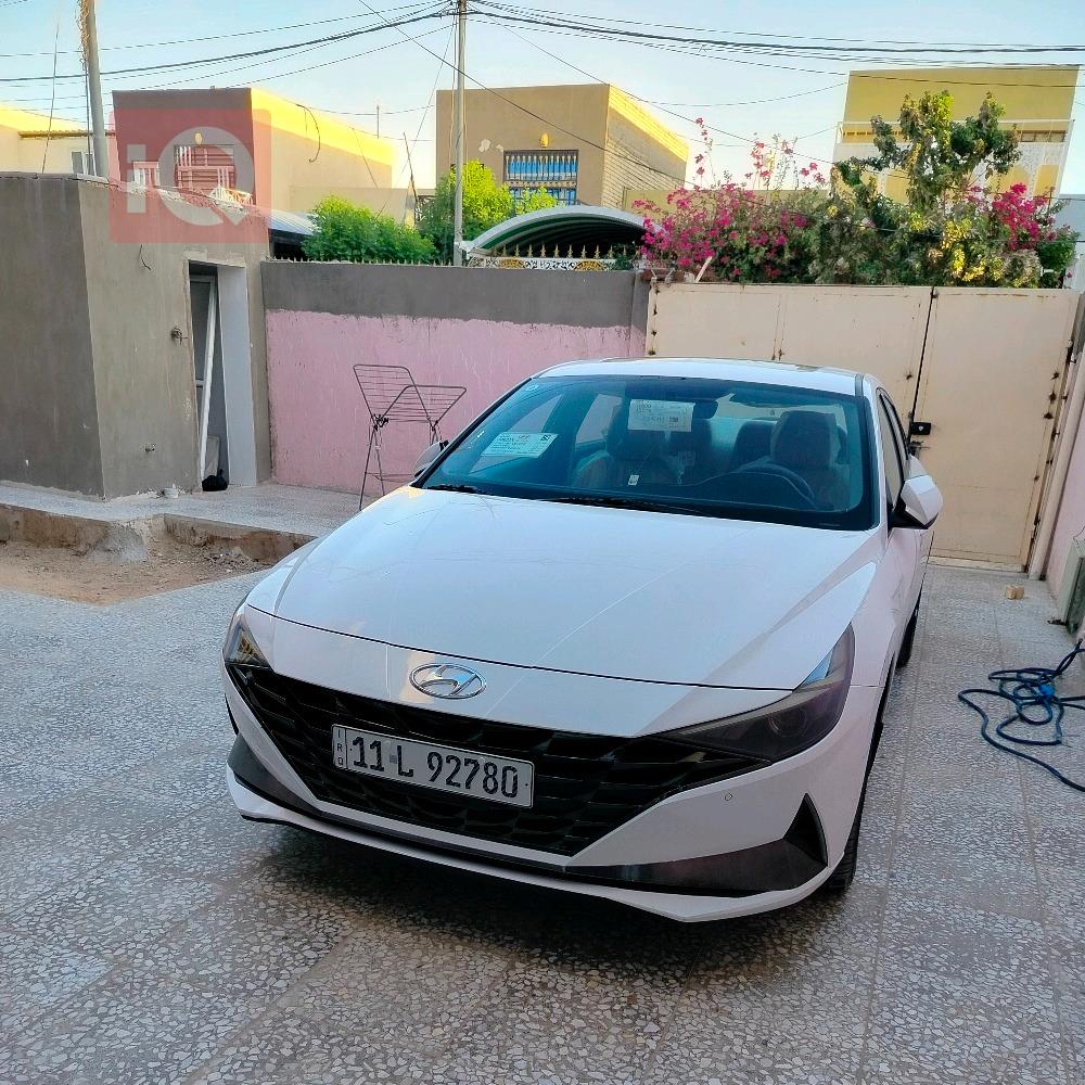 هیوندای ئەلەنترا